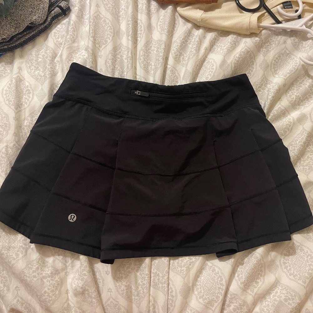 Lululemon Black Pace Rival Skirt